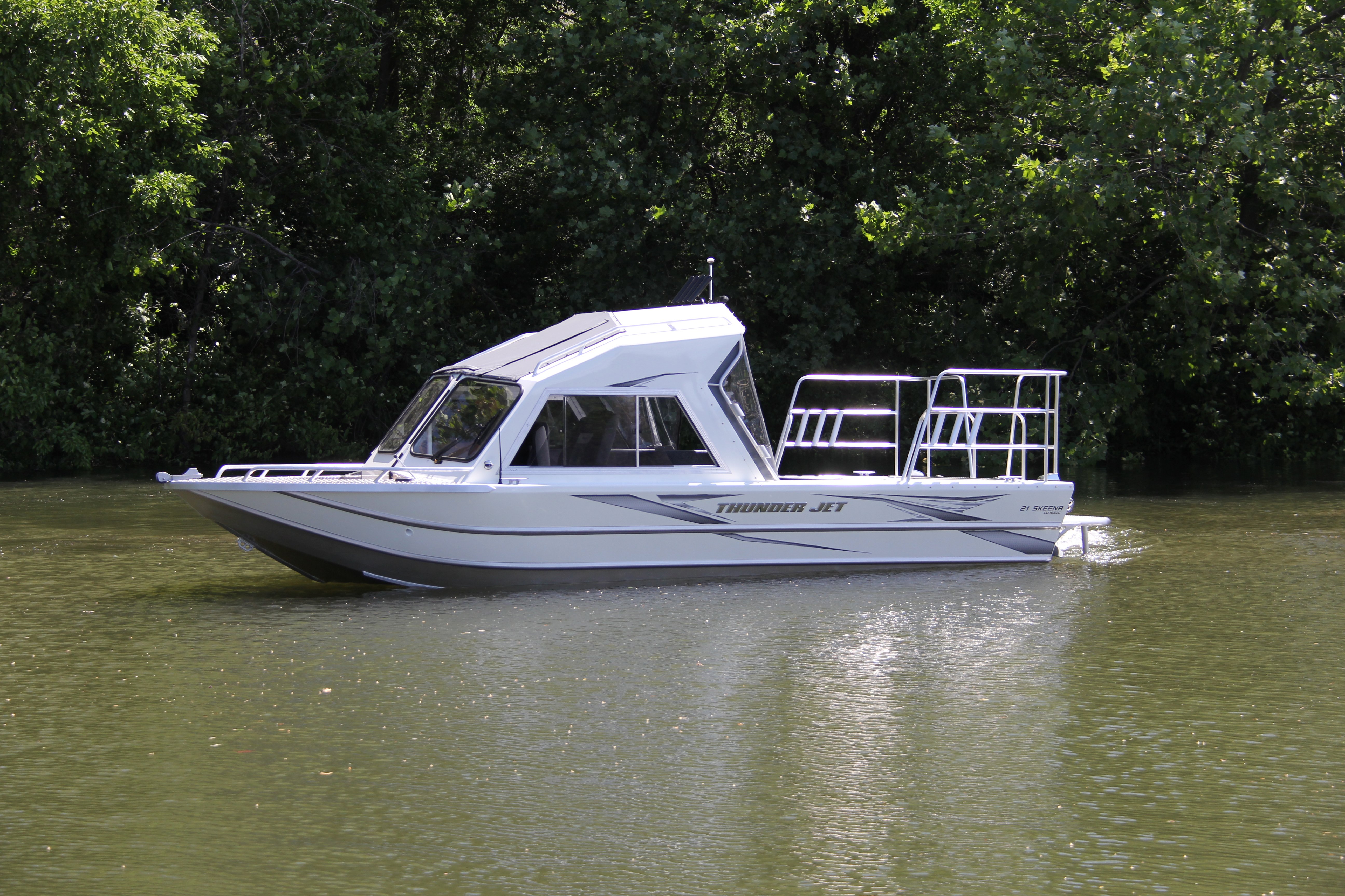 Jet fishing boat deals